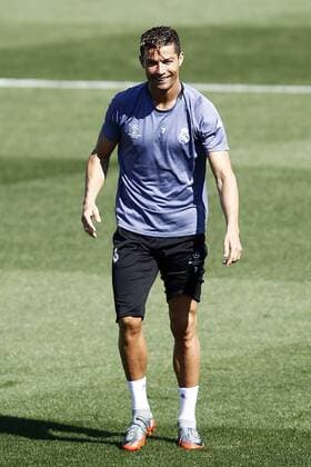 Real Madrid s Cristiano Ronaldo during training session. April 17,2017.  (2017041769)