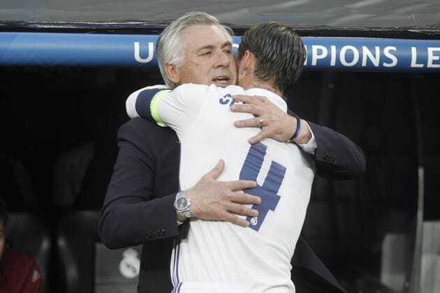 Soccer match between Real Madrid and Bayern Munich of the 2016 2017 Champions League quarter finals second leg, held at the Santiago Bernabeu stadium, in Madrid, April 18, 2017. (Photo: J. Luis Cuesta 261 Cordon Press). Carlo Ancelotti and Sergio Ramos  xJosexLuisxCuestax xx