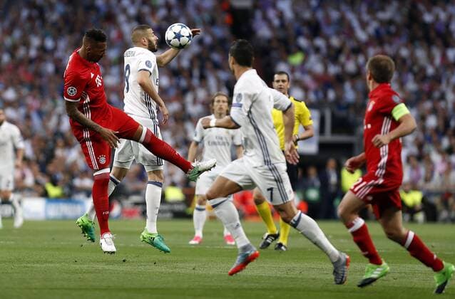 Soccer match between Real Madrid and Bayern Munich of the 2016 2017 Champions League quarter finals second leg, held at the Santiago Bernabeu stadium, in Madrid, April 18, 2017. (Photo: J. Luis Cuesta 261 Cordon Press). Karim Benzema  xJosexLuisxCuestax xx
