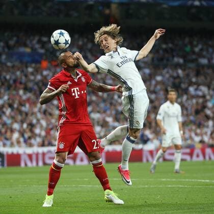 Arturo Vidal (FC Bayern Muenchen 23) Luka Modric ( Real Madrid 19 ), Real Madrid vs. FC Bayern Muenchen, Viertelfinale, UEFA Champions League, Fussball, 18.04.2017, Madrid Copyright: xLanger Eibner-Pressefotox EP_HLR