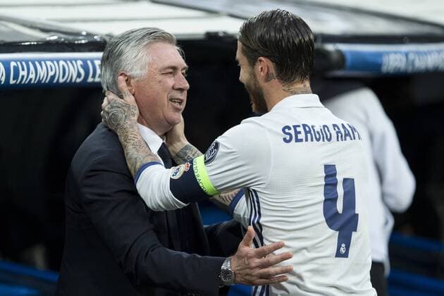 coach Carlo Ancelotti of FC Bayern Munchen and Sergio Ramos of Real Madrid during the match of Champions League between Real Madrid and FC Bayern Munchen at Santiago Bernabeu Stadium in Madrid, Spain. April 18, 2017.  (20170418019)