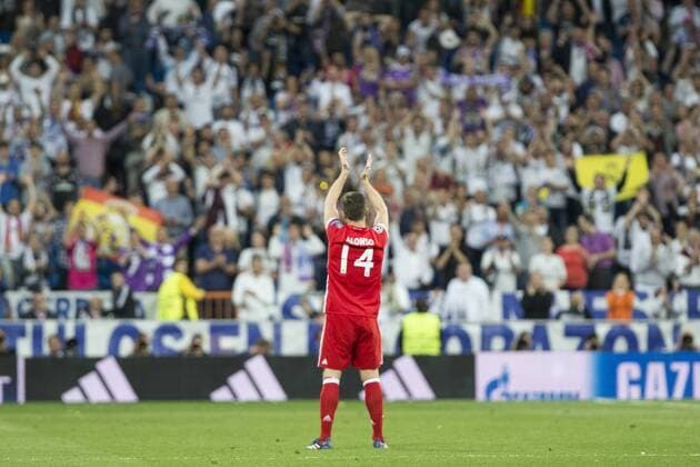 Xabi Alonso of FC Bayern Munchen during the match of Champions League between Real Madrid and FC Bayern Munchen at Santiago Bernabeu Stadium in Madrid, Spain. April 18, 2017.  (20170418126)