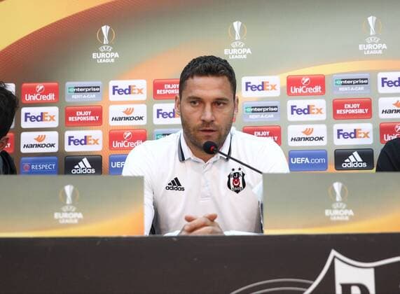 Besiktas player Dusko Tosic gives a press conference PK Pressekonferenz on the eve of the team s a day before their UEFA Europa League Quarter final first match against Lyon on April 19, 2017 in Istanbul , Turkey. 