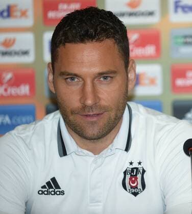 Besiktas player Dusko Tosic gives a press conference PK Pressekonferenz on the eve of the team s a day before their UEFA Europa League Quarter final first match against Lyon on April 19, 2017 in Istanbul , Turkey. 
