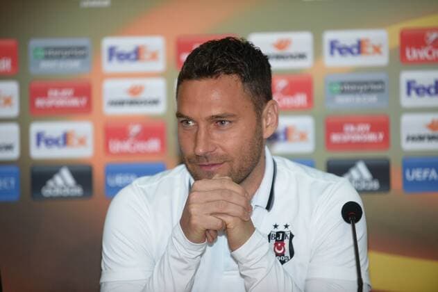 Besiktas player Dusko Tosic gives a press conference PK Pressekonferenz on the eve of the team s a day before their UEFA Europa League Quarter final first match against Lyon on April 19, 2017 in Istanbul , Turkey. 