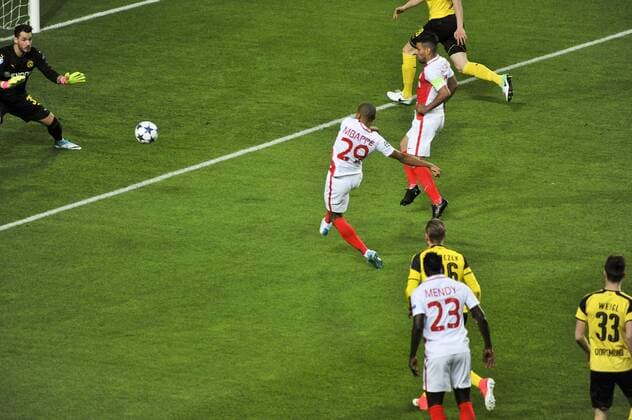 Bilder des Tages - SPORT But- Kylian MBappe (AS Monaco) Monaco vs Borussia dortmund - Ligue des Champions - 1 4 Retour - 19 04 2017 NorbertScanella Panoramic 