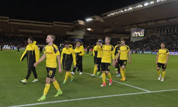 19.04.2017, Fussball Champions-League 2016 2017, Viertelfinale Rückspiel, AS Monaco - Borussia Dortmund, Im Stade Luis II in Monaco. Frustrierter Abgang der Dortmunder nach der Niederlage. 