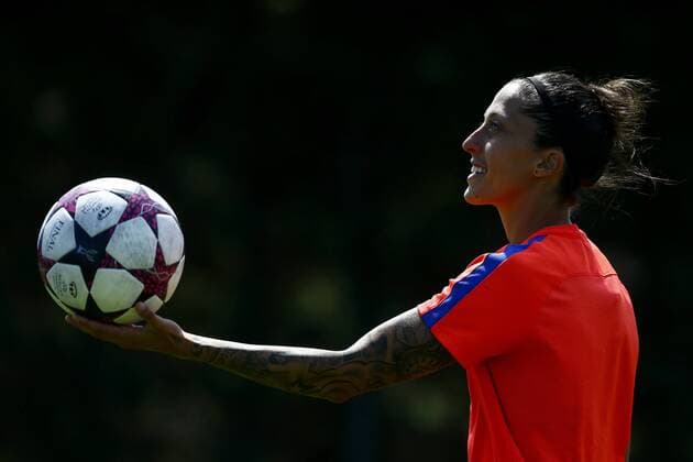 FC Barcelona Barca Women s soccer team player Jennifer Hermoso takes part in a training session at the Joan Gamper sports complex in Barcelona, northeastern Spain, 20 April 2017. FC Barcelona will face PSG in a UEFA Women s Champions League semifinal first leg match at the Miniestadi stadium in Barcelona on the ucoming 22 April. Training session of FC Barcelona Women s soccer team !ACHTUNG: NUR REDAKTIONELLE NUTZUNG!  Copyright: xQuiquexGarcíax GRA164 20170420-636282967140756318