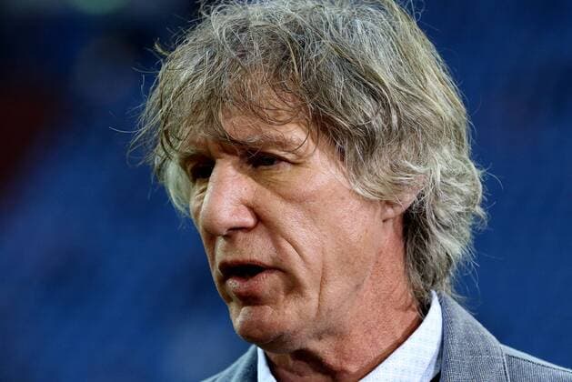 Cheftrainer Gertjan Verbeek (VfL Bochum) beim Europa League Viertelfinal Rückspiel (Saison 2016 17) FC Schalke 04 - Ajax Amsterdam Copyright: Thomas Pakusch