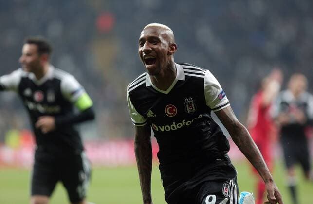 Bilder des Tages - SPORT Besiktas s Anderson Talisca celebrates his goal during UEFA Europa League second leg quarter final football match between Besiktas and Olympique Lyon on April 20, 2017, near the Vodafone arena stadium in Istanbul. (  Copyright: TolgaxAdanali 78199249st