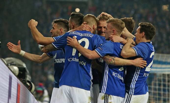 20.04.2017, Fussball UEFA Europa League 2016 2017, Viertelfinale, FC Schalke 04 - Ajax Amsterdam, in der VELTINS-Arena Gelsenkirchen. Jubel Schalke 04 zum Tor zum 2:0 