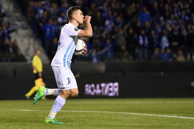 GENK, BELGIUM - APRIL 20 : Leandro Trossard forward of KRC Genk celebrates after scoring the 1-1 during the Europa League Quarter Finals 2nd leg game between KRC Genk and Celta De Vigo on April 20, 2017 in Genk, Belgium, 20 04 2017 FOOTBALL : KRC Genk vs Celta De Vigo - Europa League - 20 04 2017 PHOTONEWS PANORAMIC  700023042