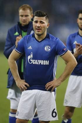Gelsenkirchen, Deutschland, UEFA - Europa League - FC Schalke 04 - Ajax Amsterdam 3-2 am 20.04. 2017 in der Veltins - Arena in Gelsenkirchen Sead KOLASINAC (S04)
