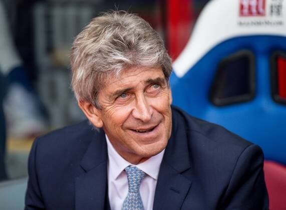 Manuel Pellegrini manager of Manchester City during the Barclays Premier League match between Crystal Palace and Manchester City at Selhurst Park, London, England on 12 September 2015. Copyright: xLiamxMcAvoyx 05870072