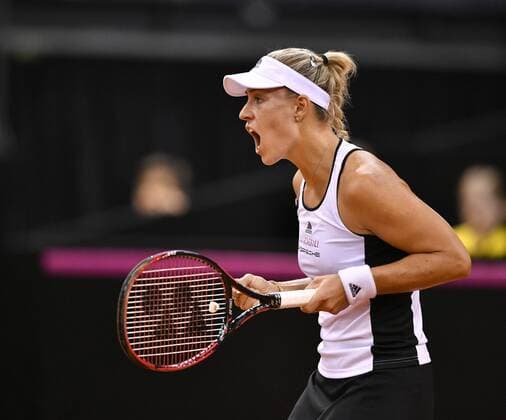 Angelique KERBER (GER) Jubel jubelt über gewonnenen Punkt Gestik, Geste Faust geballt Tennis Damen Team Deutschland Germany Fed Cup Federations FedCup 2017 Deutschland vs Ukraine Porsche-Arena Stuttgart 22.04.2017 FedCup First Round Porsche-Arena Stuttgart 2017