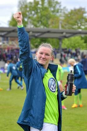 1. FFC Frankfurt - VfL Wolfsburg; 23.04.2017 Alexandra Popp (VfL Wolfsburg); 1. FFC Frankfurt - VfL Wolfsburg am 23.04.2017 im Stadion am Brentanobad, Frankfurt (Hessen) xkpx