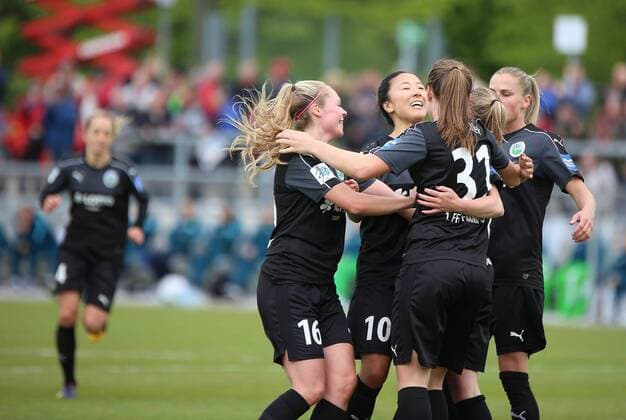 23.04.2017 xcex Deutschland, Frankfurt, Fussball, Frauenfussball Allianz Frauen-Bundesliga Saison 2016 2017 1. FFC Frankfurt gegen VfL Wolfsburg Torjubel FFC Frankfurt, Jubel, Freude, Emotionen