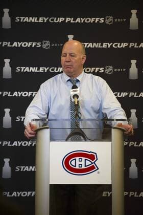 April 22, 2017: Montreal Canadiens head coach Claude Julien answers questions after game six of the first round of The Eastern Conference Playoffs between The New York Rangers and The Montreal Canadiens at Madison Square Garden in Manhattan, New York. The New York Rangers defeat The Montreal Canadiens 3-1 to win the series and advance to the next round. Mandatory credit: CSM NHL Eishockey Herren USA 2017: Canadiens vs Rangers APR 22 - ZUMAc04_ 20170422_zaf_c04_437 Copyright: xKostasxLymperopoulosx