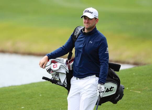 Bernd Wiesberger of Austria takes part in a training session during the 2017 Volvo China Open golf tournament in Guangzhou city, south China s Guangdong province, 25 April 2017. Golfers gear up for Volvo China Open golf tournament in south China  20170425_29389