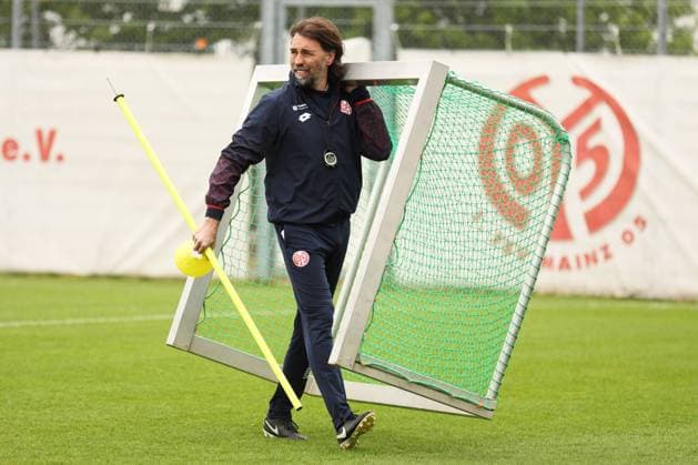 Bilder des Tages - SPORT MARTIN SCHMIDT TRAINING MAINZ 05 MAINZ 