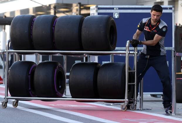 SOCHI, RUSSIA - APRIL 26, 2017: Preparations for the 2017 Formula 1 Russian Grand Prix at the Sochi Autodrom racing circuit. Vyacheslav Prokofyev TASS  TS049B9A