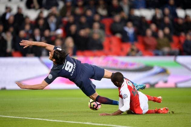 09 EDINSON CAVANI (psg) - FAUTE FOOTBALL : Paris SG vs Monaco - Coupe de France - 26 04 2017 AnthonyBIBARD FEP Panoramic 
