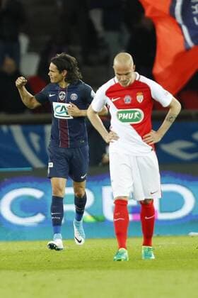 joie Edinson Cavani (PSG) deception Andrea Raggi (Monaco) FOOTBALL : PSG vs Monaco - Demie Finale - Coupe de France - 26 04 2017 GwendolineLeGoff Panoramic 