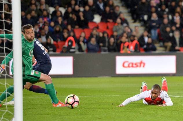 Bilder des Tages - SPORT 09 EDINSON CAVANI (psg) - 34 Abdou DIALLO (mon) - 16 Morgan De Sanctis (mon) - BUT FOOTBALL : Paris SG vs Monaco - Coupe de France - 26 04 2017 AnthonyBIBARD FEP Panoramic 