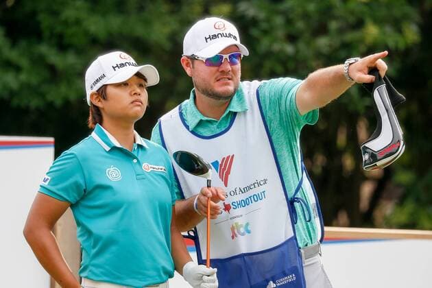 IRVING, TX - APRIL 28: Naru Nomura and her caddie discuss her tee shot on 18 during the second round of the LPGA Golf Damen Volunteers of America Texas Shootout on April 28, 2017 at Las Colinas Country Club in Irving, TX. (Photo by Andrew Dieb Icon Sportswire) GOLF: APR 28 LPGA - Volunteers of America Texas Shootout - Second Round Icon170428868 EDITORIAL USE ONLY