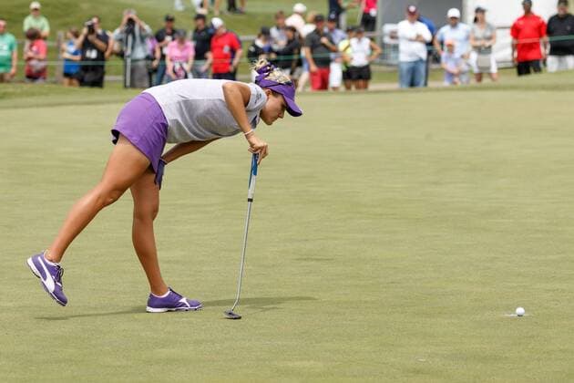 IRVING, TX - APRIL 28: Lexi Thompson stares at her ball on the edge of the 18 hole during the second round of the LPGA Golf Damen Volunteers of America Texas Shootout on April 28, 2017 at Las Colinas Country Club in Irving, TX. (Photo by Andrew Dieb Icon Sportswire) GOLF: APR 28 LPGA - Volunteers of America Texas Shootout - Second Round Icon170428331 EDITORIAL USE ONLY