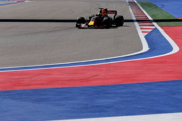 Motorsports: FIA Formula One World Championship WM Weltmeisterschaft 2017, Grand Prix of Russia, 3 Daniel Ricciardo (AUS, Red Bull Racing), Sotschi Russia xHOCHxZWEIx