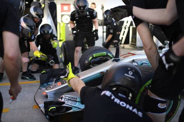 Motorsports: FIA Formula One World Championship WM Weltmeisterschaft 2017, Grand Prix of Russia, 77 Valtteri Bottas (FIN, Mercedes AMG Petronas), Sotschi Russia xHOCHxZWEIx