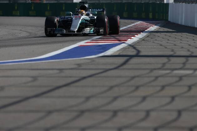 Motorsports: FIA Formula One World Championship WM Weltmeisterschaft 2017, Grand Prix of Russia, 44 Lewis Hamilton (GBR, Mercedes AMG Petronas F1 Team), Sotschi Russia xHOCHxZWEIx