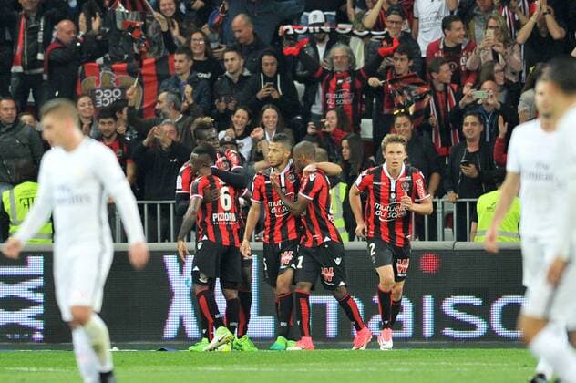 02 ARNAUD SOUQUET (nice) - 09 Mario BALOTELLI (nice) - 05 Younes BELHANDA (nice) - 06 JEAN MICHAEL SERI (nice) - JOIE FOOTBALL : Nice vs Paris SG - Ligue 1 - 30 04 2017 FEP Panoramic 