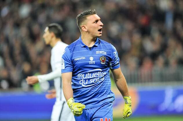 30 Yoan CARDINALE (nice) FOOTBALL : Nice vs Paris SG - Ligue 1 - 30 04 2017 FEP Panoramic 