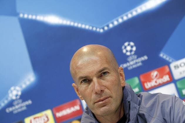 Real Madrid s coach Zinedine Zidane in press conference PK Pressekonferenz after training session. May 1,2017.  (2017050180)