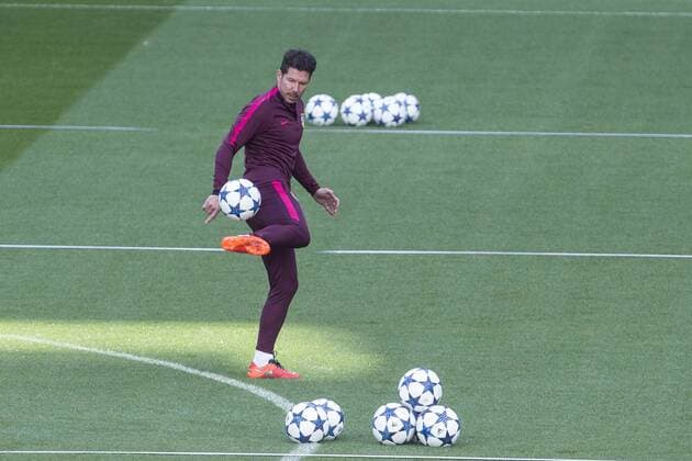 Diego Pablo Cholo Simeone coach of Atletico de Madrid during the training before the match of Champions League between Real Madrid and Atletico de Madrid at Santiago Bernabeu Stadium in Madrid, Spain. May 01, 2017.  (20170501062)