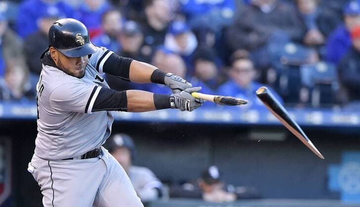 May 1, 2017 - Kansas City, MO, USA - Chicago White Sox s Melky Cabrera breaks his bat on a ground out to end the top of the first inning against the Kansas City Royals on Monday, May 1, 2017 at Kauffman Stadium in Kansas City, Mo. Chicago White Sox vs. Kansas City Royals - ZUMAm67_ 20170501_zaf_m67_030 Copyright: xJohnxSleezerx