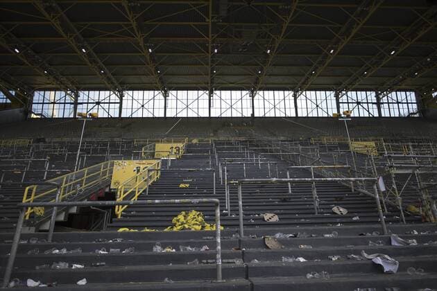 Feature, Allgemein, Randmotiv, leere Suedtribuene nach dem Spiel, Fussball 1. Bundesliga, 31. Spieltag, Borussia Dortmund (DO) - 1. FC Koeln (K) 0:0, am 29.04.2017 in Dortmund Deutschland.