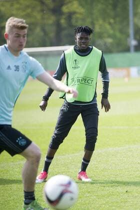 02-05-2017 VOETBAL: TRAINING AJAX: AMSTERDAM Bertrand Traore (Ajax) Foto: SCS Michel Utrecht xVIxxIVx 7711868