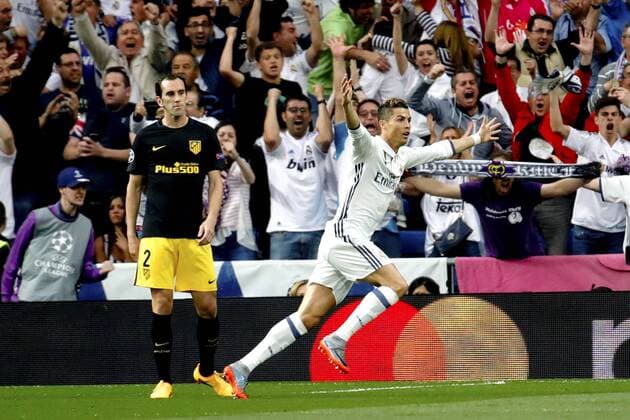 Real Madrid s Portuguese striker Cristiano Ronaldo (R) jubilates the first goal against Atletico de Madrid during the UEFA Champions League semifinal match between Real Madrid and Atletico de Madrid at the Santiago Bernabeu stadium in Madrid, Spain, 02 May 2017. REAL MADRID VS. ATLETICO DE MADRID !ACHTUNG: NUR REDAKTIONELLE NUTZUNG!  Copyright: xJuanJoxMartinx MAD001 20170502-636293565579852699