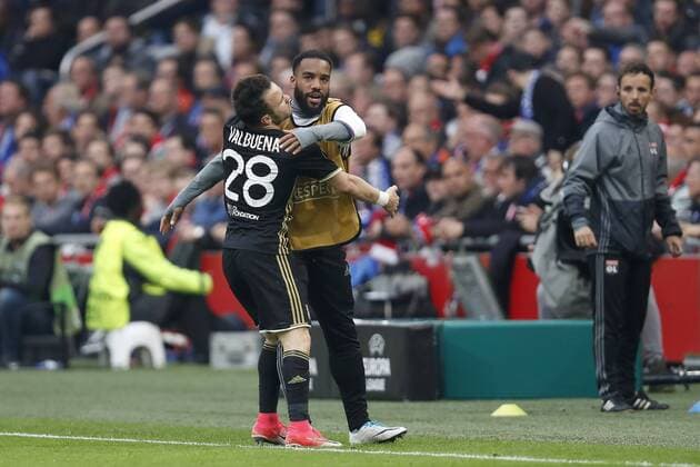 (L-R) Mathieu Valbuena of Olympique Lyonnais, Alexandre Lacazette of Olympique Lyonnaisduring the UEFA Europa League semi final match between Ajax Amsterdam and Olympique Lyonnais at the Amsterdam Arena on May 03, 2017 in Amsterdam, The Netherlands Ajax v Olympique Lyon UEFA Europa League 2016 2017 xVIxxIVx 7717601