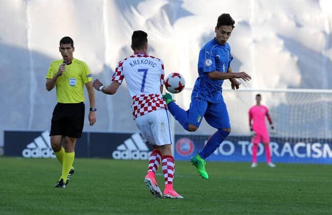 European Football Championship U17 U 17 Group A, Round 1, Croatia - Italy 03.05.2017., HNK Rijeka Stadium, Rijeka, Croatia - European Football Championship U17, Group A, Round 1, Croatia - Italy. Andrea Rizzo Pinna, Leon Krekovic.  GoranxKovacic PIXSELL