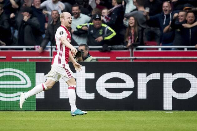 03.05.2017, Amsterdam Arena, Amsterdam, NED, UEFA EL, Ajax Amsterdam vs Olympique Lyon, Halbfinale, Hinspiel, im Bild Davy Klaassen of Ajax Amsterdam has scored 1-0 Davy Klaassen of Ajax Amsterdam has scored 1-0 during the UEFA Europa League semi final, 1st leg match between Ajax Amsterdam and Olympique Lyon at the Amsterdam Arena in Amsterdam, Netherlands on 2017 05 03. Amsterdam EP_fil