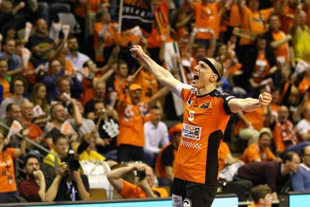 Bilder des Tages - SPORT Volleyball, Herren, Saison 2016 17, 1. Bundesliga, Playoff, Finale, 2. Spiel, BR Volleys - VfB Friedrichshafen, Felix Fischer (Nr. 6, Berlin Recycling Volleys), 03.05.17, Copyright: xMichaelxHundtx xMatthiasxKochx
