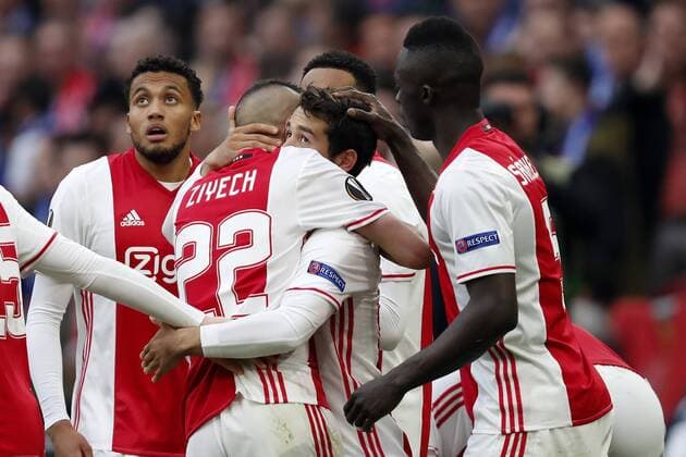 (L-R) Jairo Riedewald of Ajax, Hakim Ziyech of Ajax, Amin Younes of Ajax, Kenny Tete of Ajax, Davinson Sanchez of Ajaxduring the UEFA Europa League semi final match between Ajax Amsterdam and Olympique Lyonnais at the Amsterdam Arena on May 03, 2017 in Amsterdam, The Netherlands Ajax v Olympique Lyon UEFA Europa League 2016 2017 xVIxxIVx 7718827