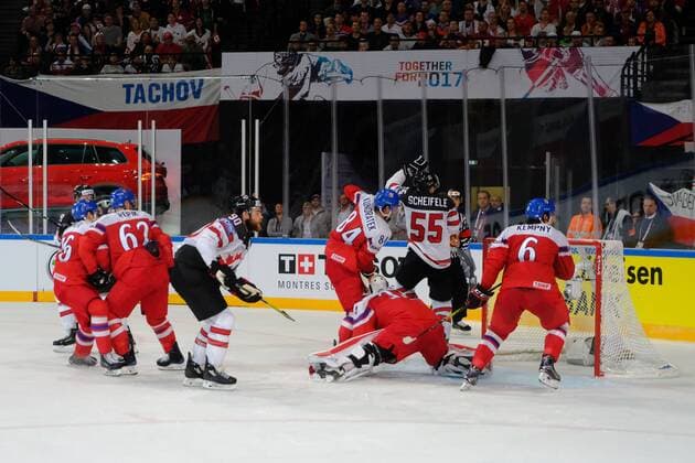 May 6, 2017 - Paris, France - The forward of the Canadian team O REILLY RYAN during the match against Czech Republic for the IIHF 2017 World Ice hockey Eishockey Championship, at the AccorHotels Arena in Paris France.Canada beats Czech Republic 3-1 2017 IIHF Ice Hockey World Championship WM Weltmeisterschaft - Canada Wins 3-1 - ZUMAp119 20170506_zaf_p119_001 Copyright: xPierrexSteveninx