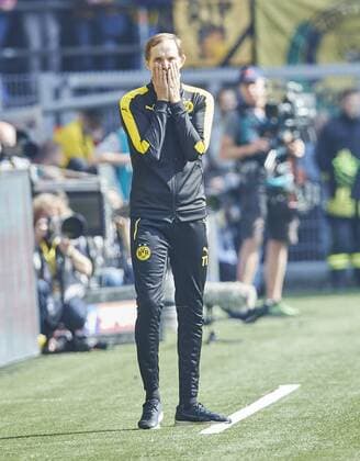 Thomas TUCHEL, Chef - Trainer BVB , Emotionen, enttaeuscht, Enttaeuschung, Frust, frustriert, Trauer ,traurig, verzweifelt, Verzweiflung BORUSSIA DORTMUND - TSG 1899 HOFFENHEIM 2-1 Fussball 1. Bundesliga , Dortmund, am 06.05.2017, 32.Spieltag, Saison 2016 2017, 1.Liga, 1.Bundesliga,