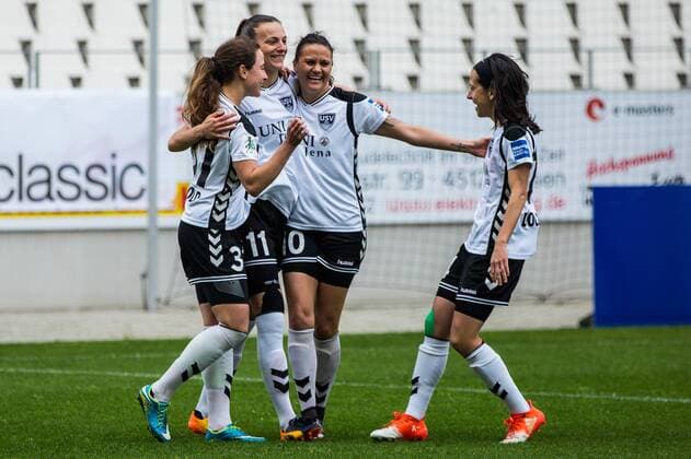 GER, 1.AFBL, SGS Essen vs FF USV Jena 07.05.2017, Stadion Essen, Essen, GER, 1.AFBL, SGS Essen vs FF USV Jena, im Bild picture shows nach 10 Sekunden geht Jena in Führung, Foto © nordphoto Rauch nordphotox xRauch