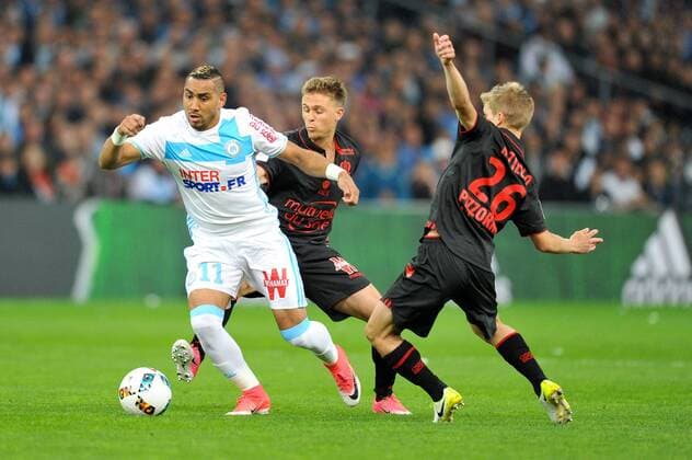 11 DIMITRI PAYET (om) - 02 ARNAUD SOUQUET (nice) FOOTBALL : Marseille vs Nice - Ligue 1 - 07 05 2017 FEP Panoramic 